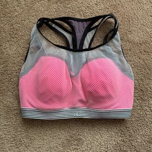 EUC Victoria Sport Sports Bra